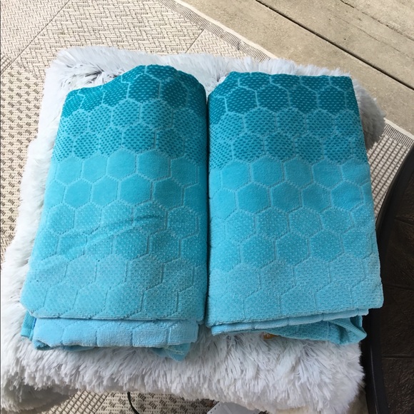 Other - 🎈 Set of 2 beach towels